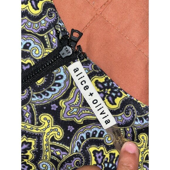 Alice + Olivia • Brylee Tie-Front Bell-Sleeve Romper • SZ 0 • Retail $375 - Picture 9 of 12